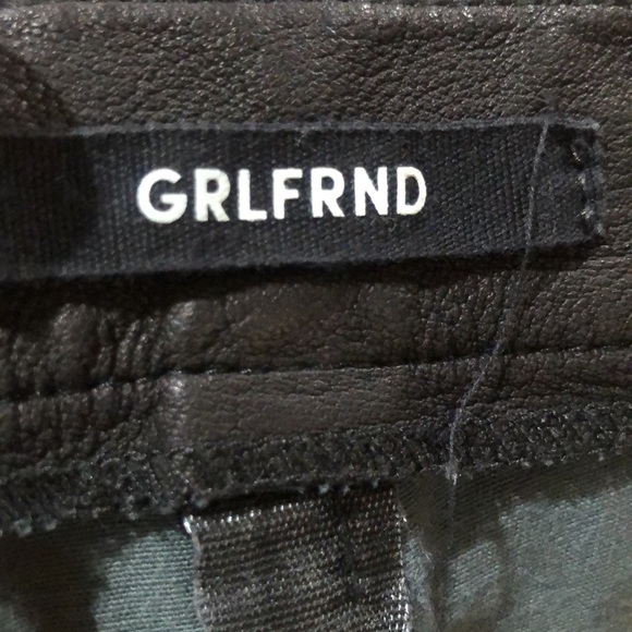 Grlfrnd black short faux leather skirt - Picture 5 of 5